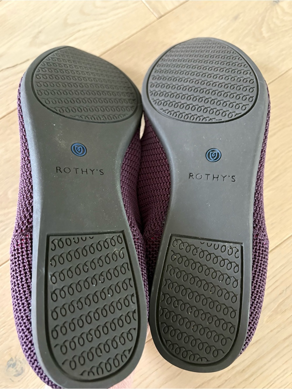 Rothys Sz 11 The Point Womens Berry Lattice Purple Ballet Flats Knit Slip On - Picture 9 of 10